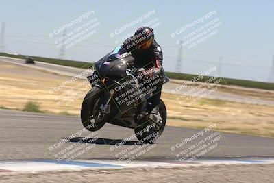 media/Jun-16-2024-Lets Ride (Sun) [[4ae6dd1f02]]/Group A/12pm (Wheelie Bump)/